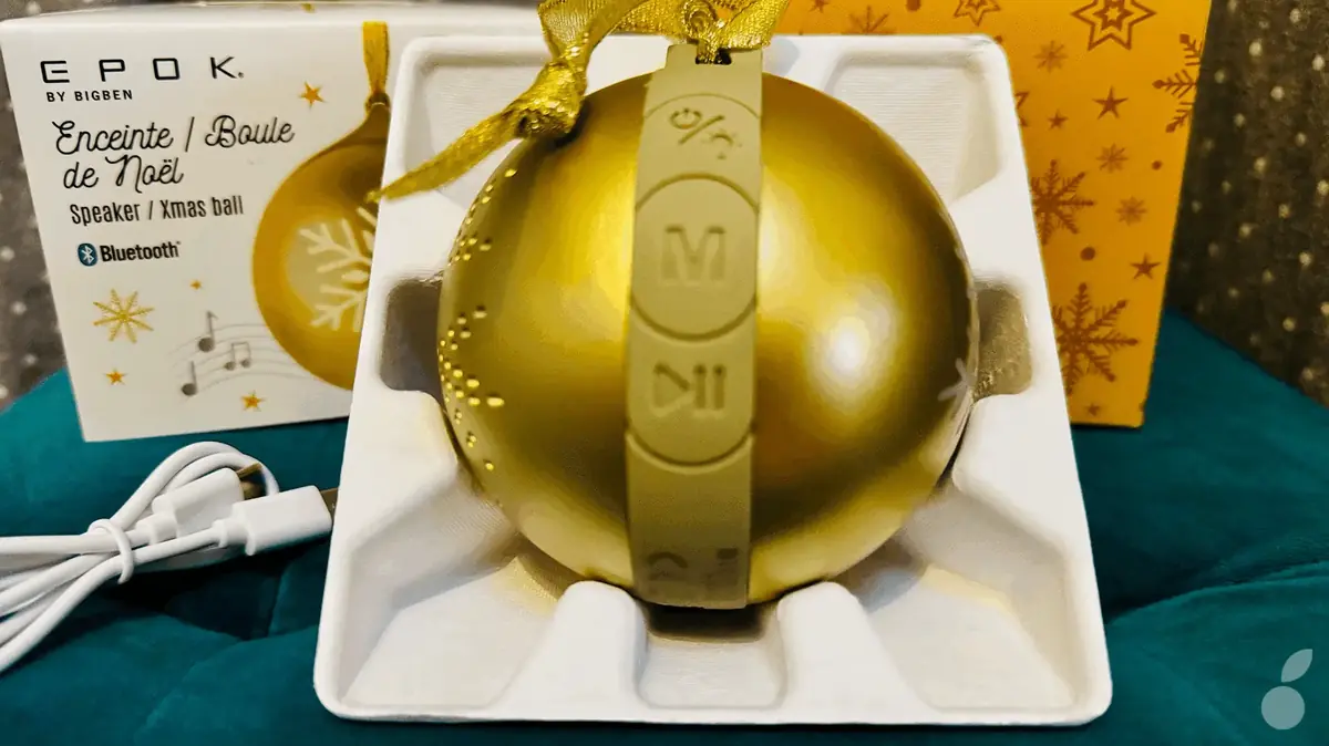 Mini-test de la boule de Noël la plus geek de 2025 (à moins de 20€ !)