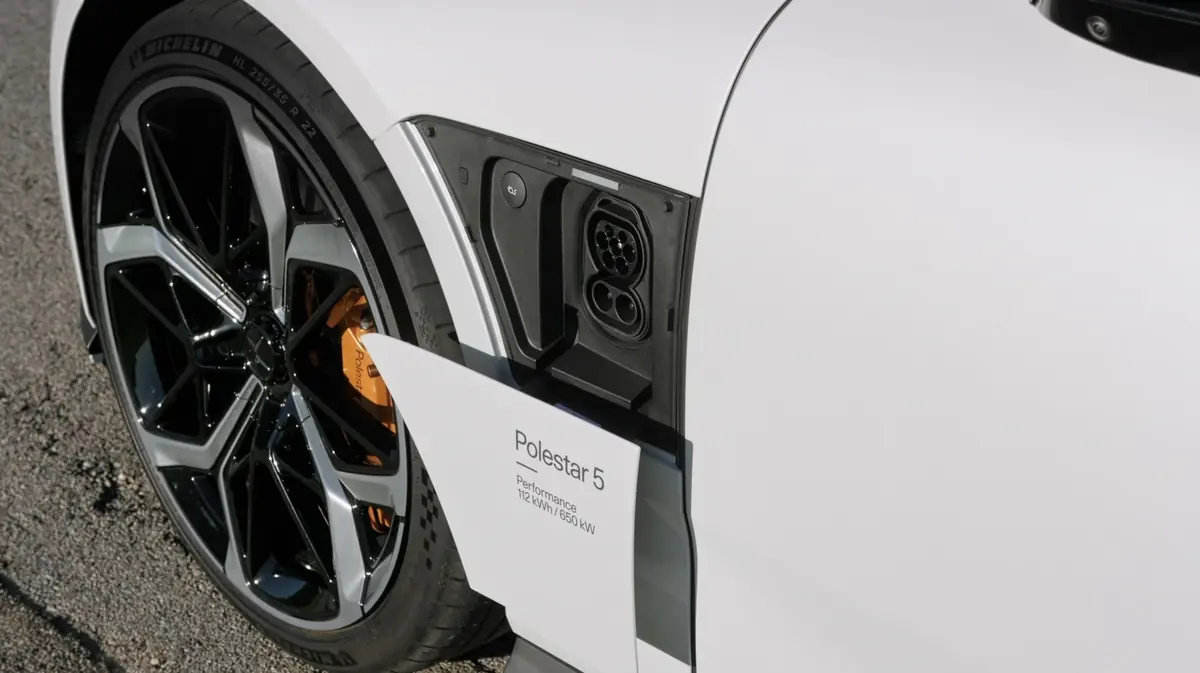 Essai de la Polestar 5&nbsp;: on a &eacute;t&eacute; satellis&eacute;&nbsp;!