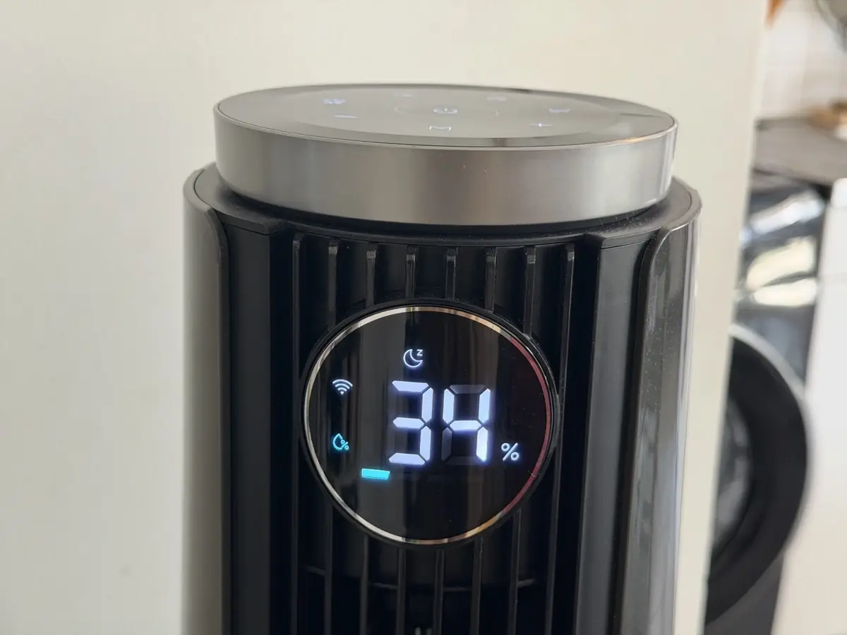 Test du Dreo TurboCool 765S&nbsp;: le brumisateur de salon qui rafra&icirc;chit sans d&eacute;tremper la pi&egrave;ce