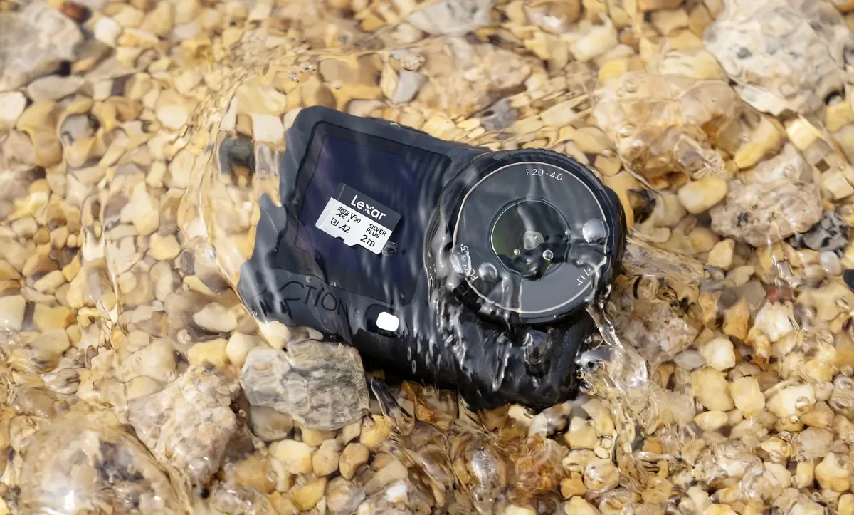 Lexar lance une carte microSD de 2 To pour les drones DJI, la Switch et bien plus encore