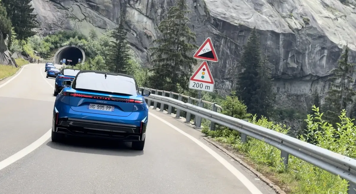 Mon premier trajet en Alpine A390 GT (vid&eacute;o avec Simplement Julien)