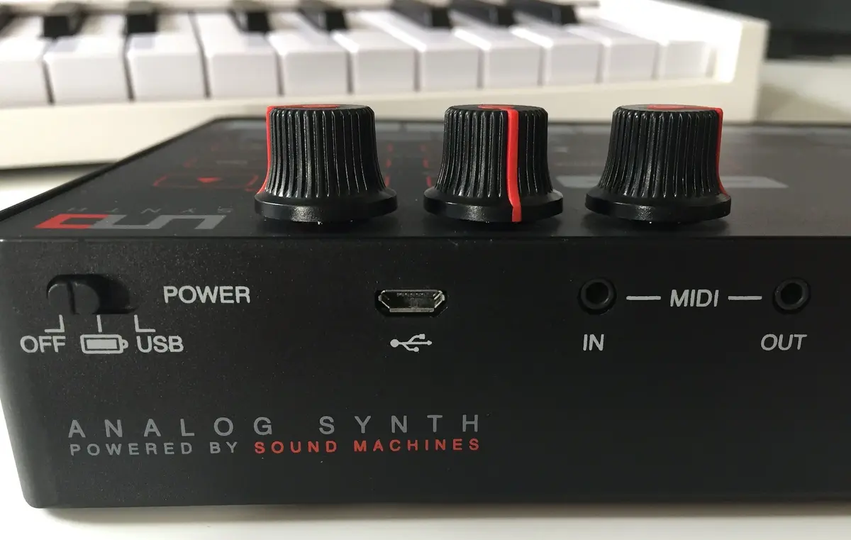 Test de l'UNO d'IK multimedia : le synthétiseur moderne qui initie à l'analogique