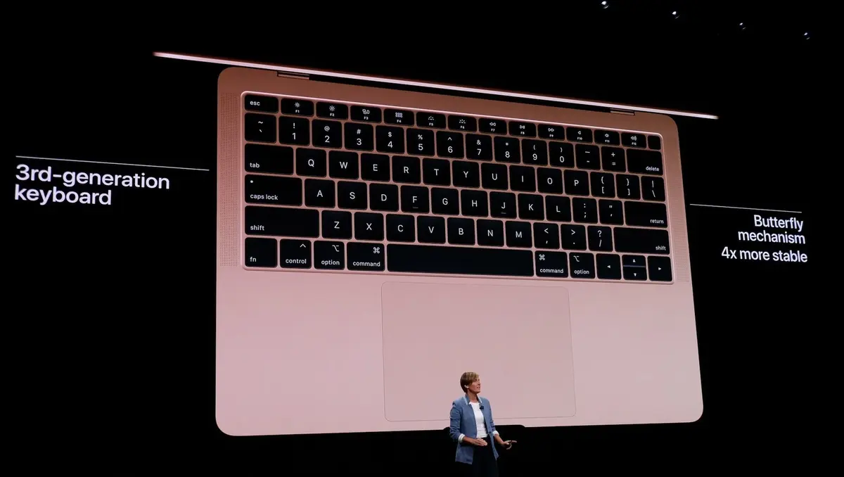 Apple dévoile le nouveau MacBook Air, écran Retina, 2 Thunderbolt 3, Touch ID, T2