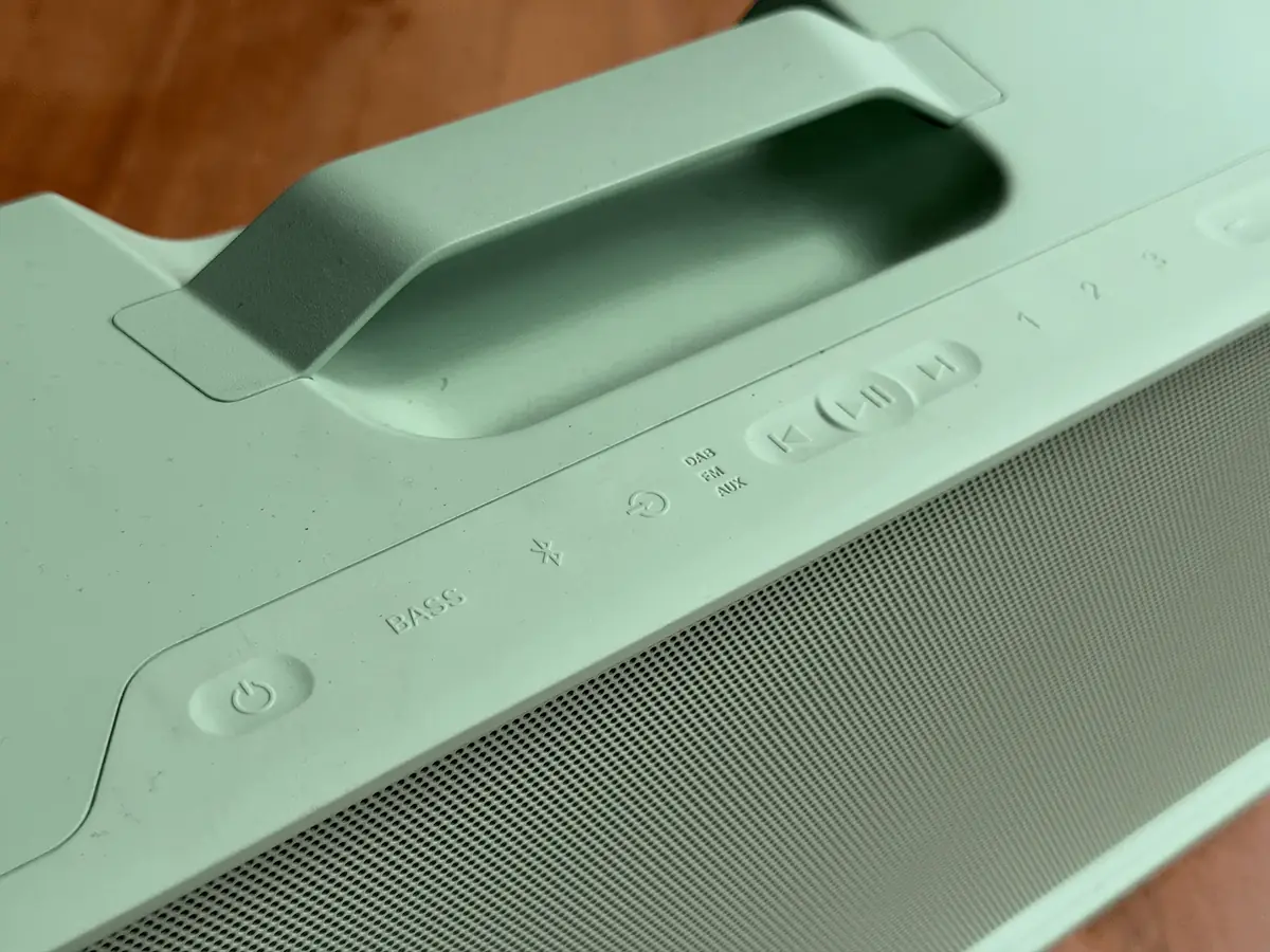 Test de l&rsquo;enceinte Teufel Boomster 4, pour ceux qui ne renoncent pas &agrave; la radio