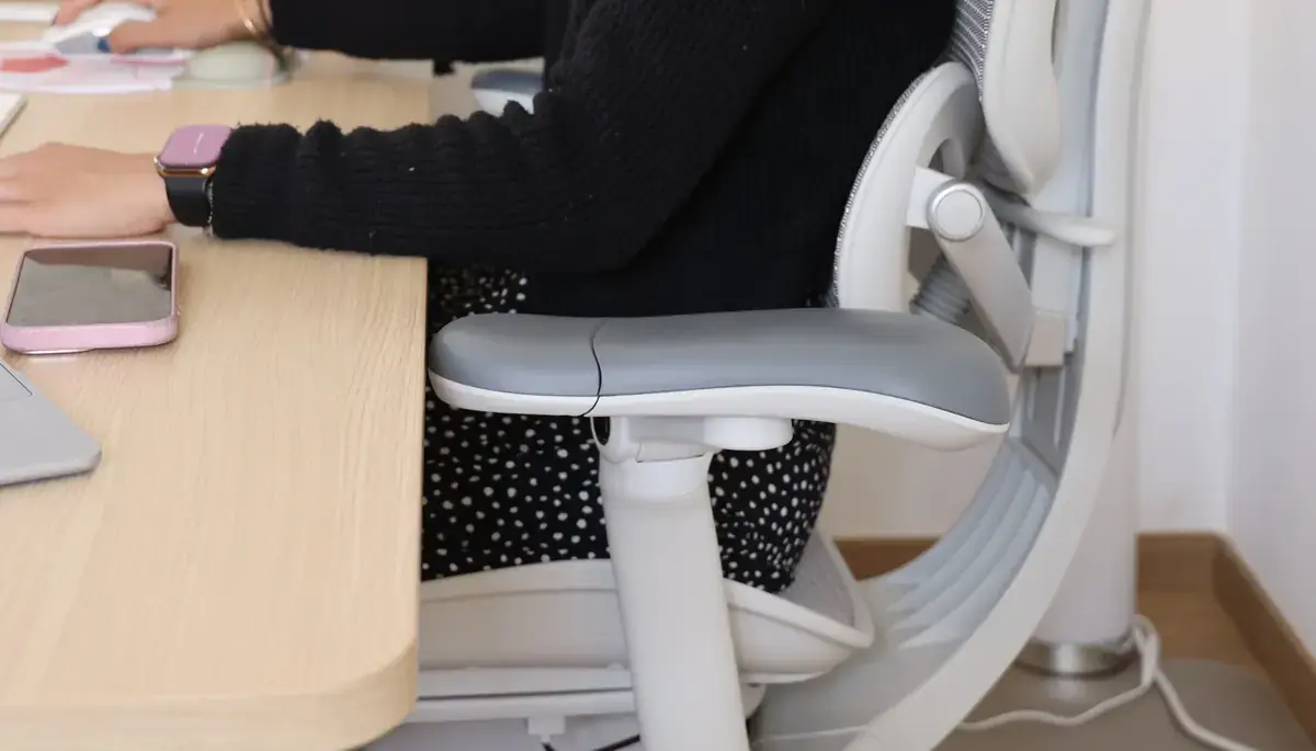 Grosse promo sur la chaise ergonomique Sihoo Doro C300 Pro V2 (test&eacute;e par Mac4Ever)