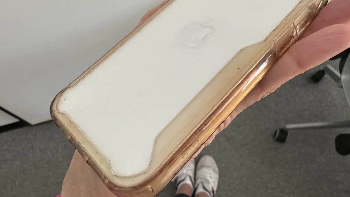 Au bout de 8 mois, cette coque ne ressemble plus à rien…