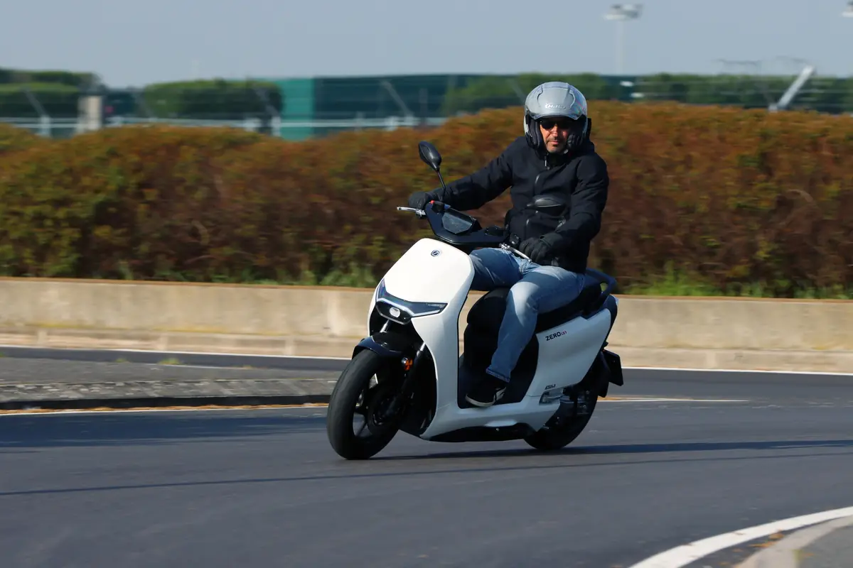 Zero Motorcycles LS1