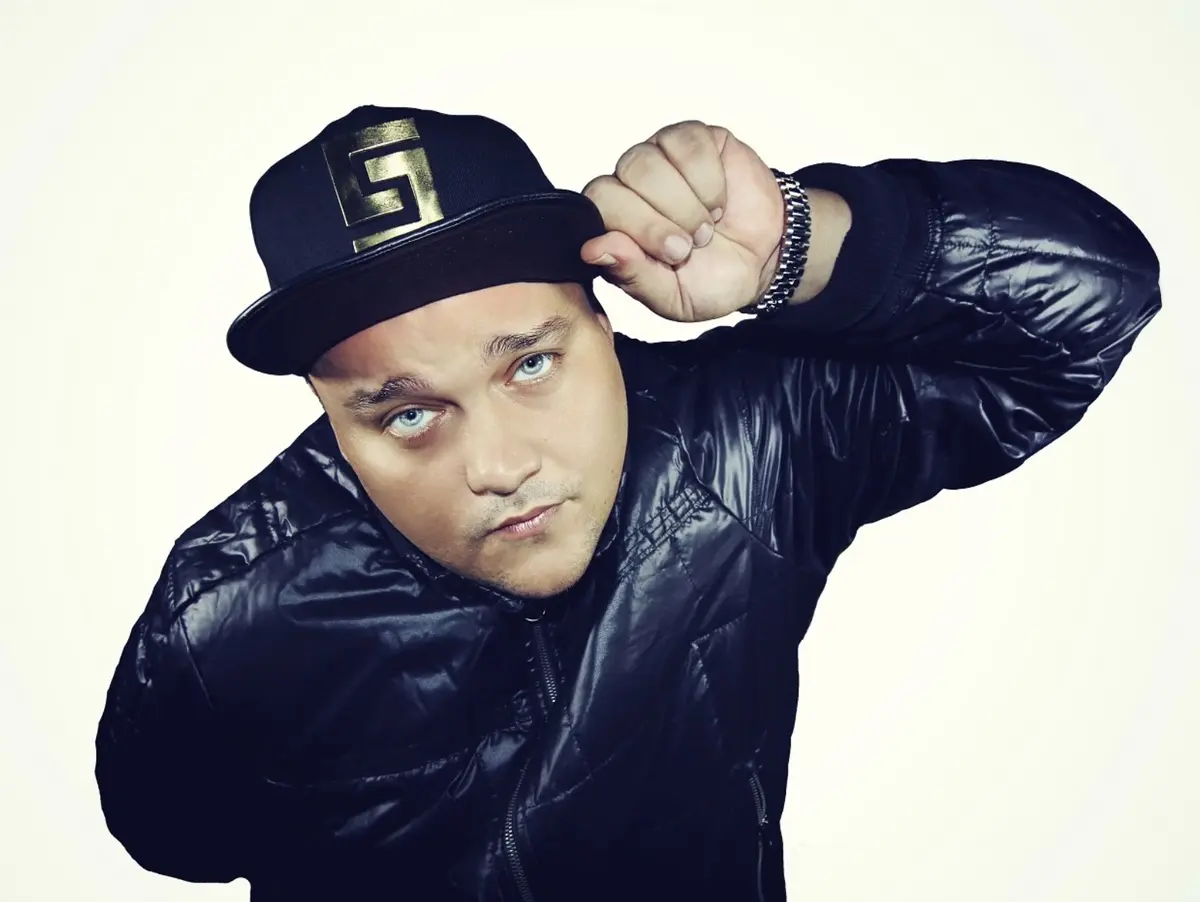 Remercié par BBC 1, le DJ Charlie Sloth débarque sur Beats 1