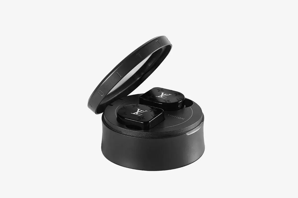 Louis Vuitton sort des écouteurs façon AirPods à 870 euros (environ)