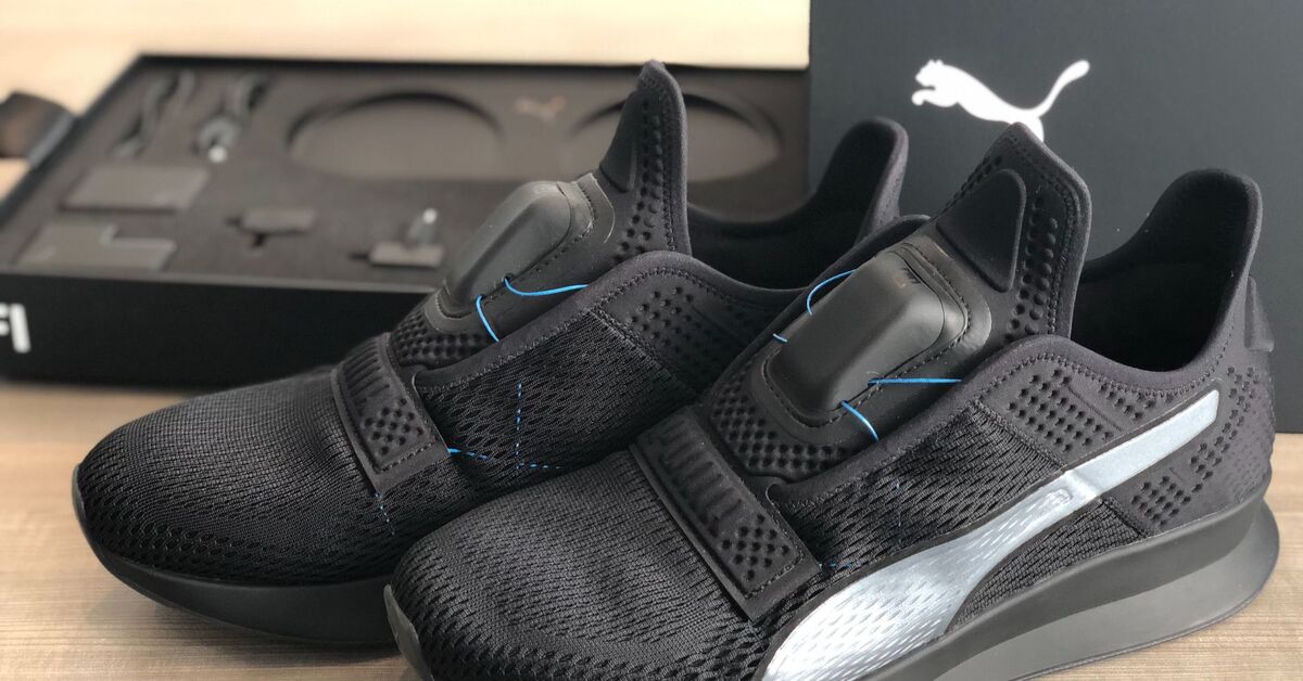 chaussures auto laçantes nike