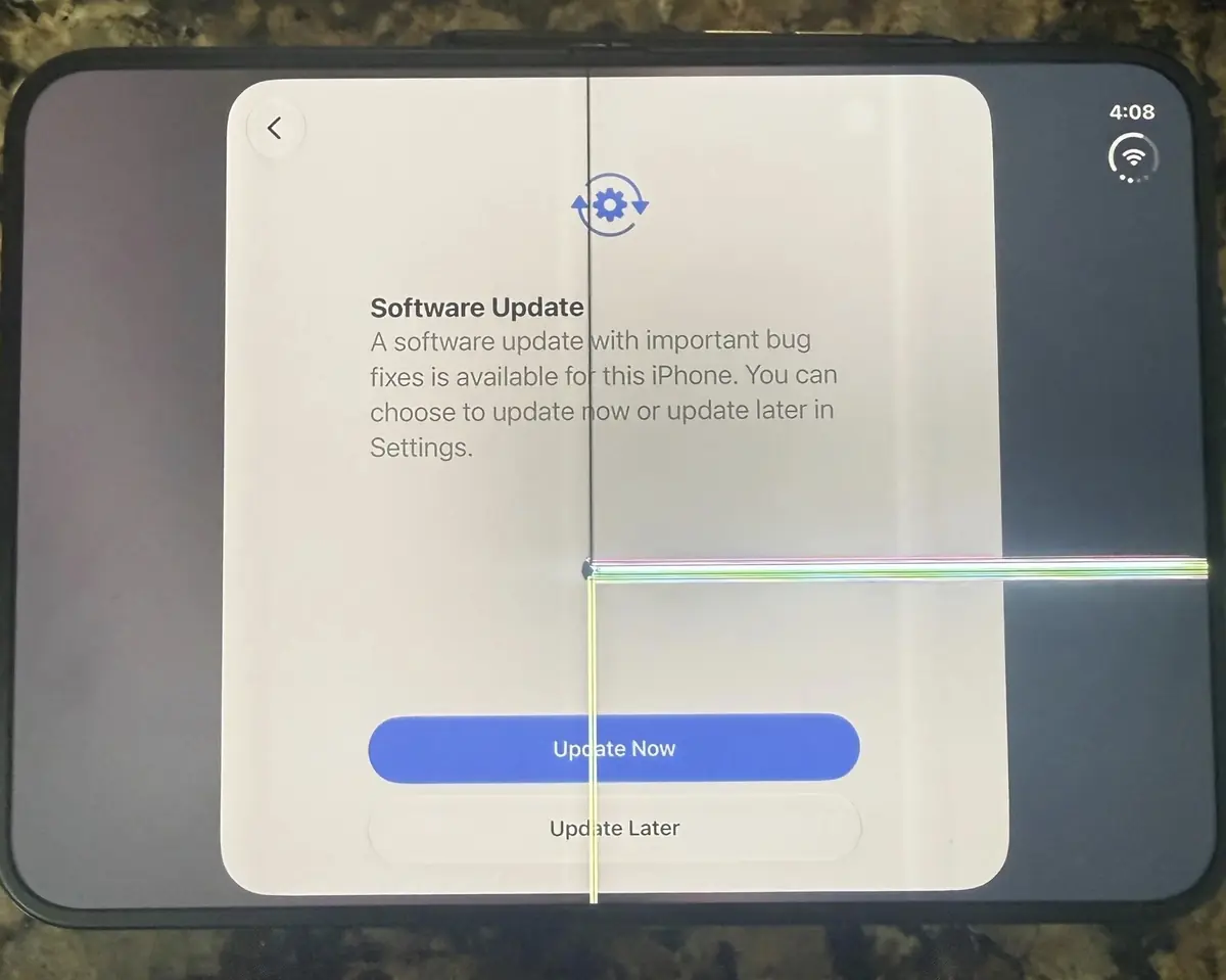 CrackGate : l'iPhone Duo a-t-il vraiment un problème de charnière qui détruit l'écran ?