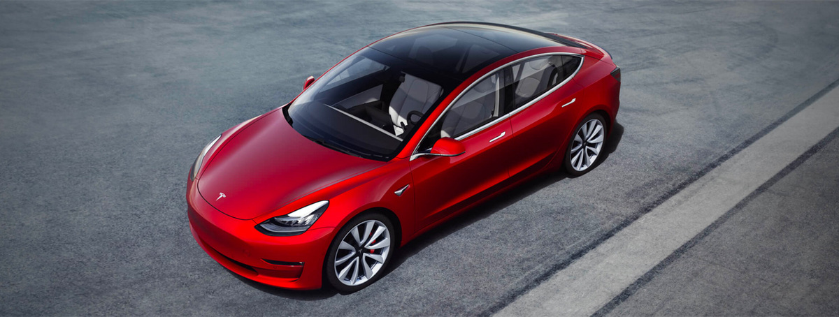 La Tesla Model 3 disponible à partir de 35 000 dollars (en ligne uniquement)