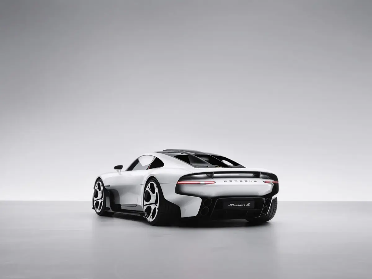 Porsche Mission S&nbsp;: le seul &eacute;cran de cette supercar, c'est votre iPhone en MagSafe