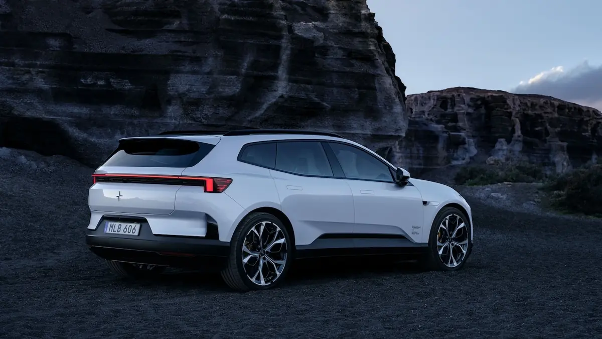 Le Polestar 4 est disponible aujourd'hui en version SUV