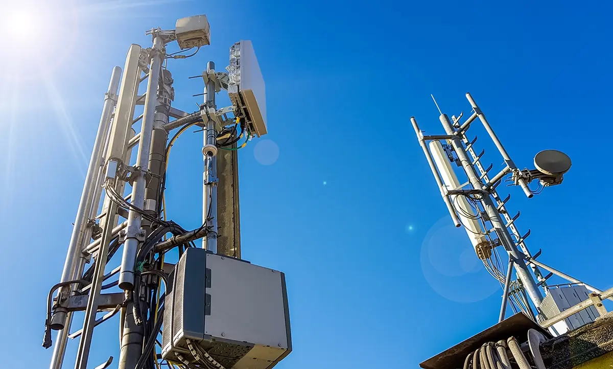 En Suisse, l'Etat de Vaud suspend l'installation des antennes 5G (MAJ)