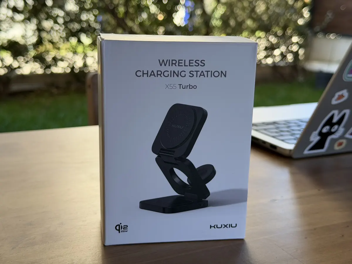 Test du Kuxiu X55 Turbo&nbsp;: le chargeur sans fil 3-en-1 Qi2.2 qui coche toutes les cases