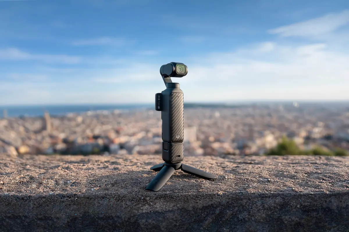 DJI Osmo Pocket 4&nbsp;: capteur 1 pouce et 4K &agrave; 240 ips pour la cam&eacute;ra de poche