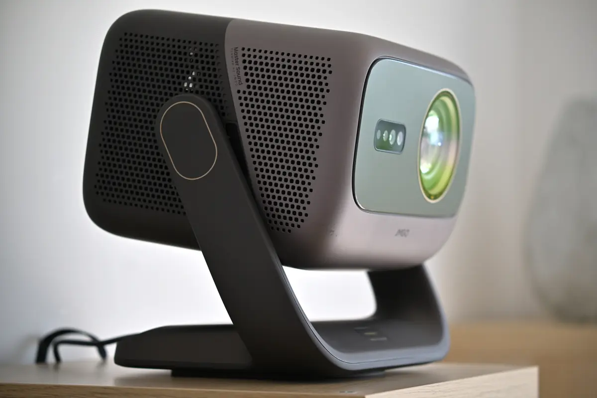Test du JMGO N3 Ultimate&nbsp;: d&eacute;placer la lumi&egrave;re physiquement change tout&nbsp;!
