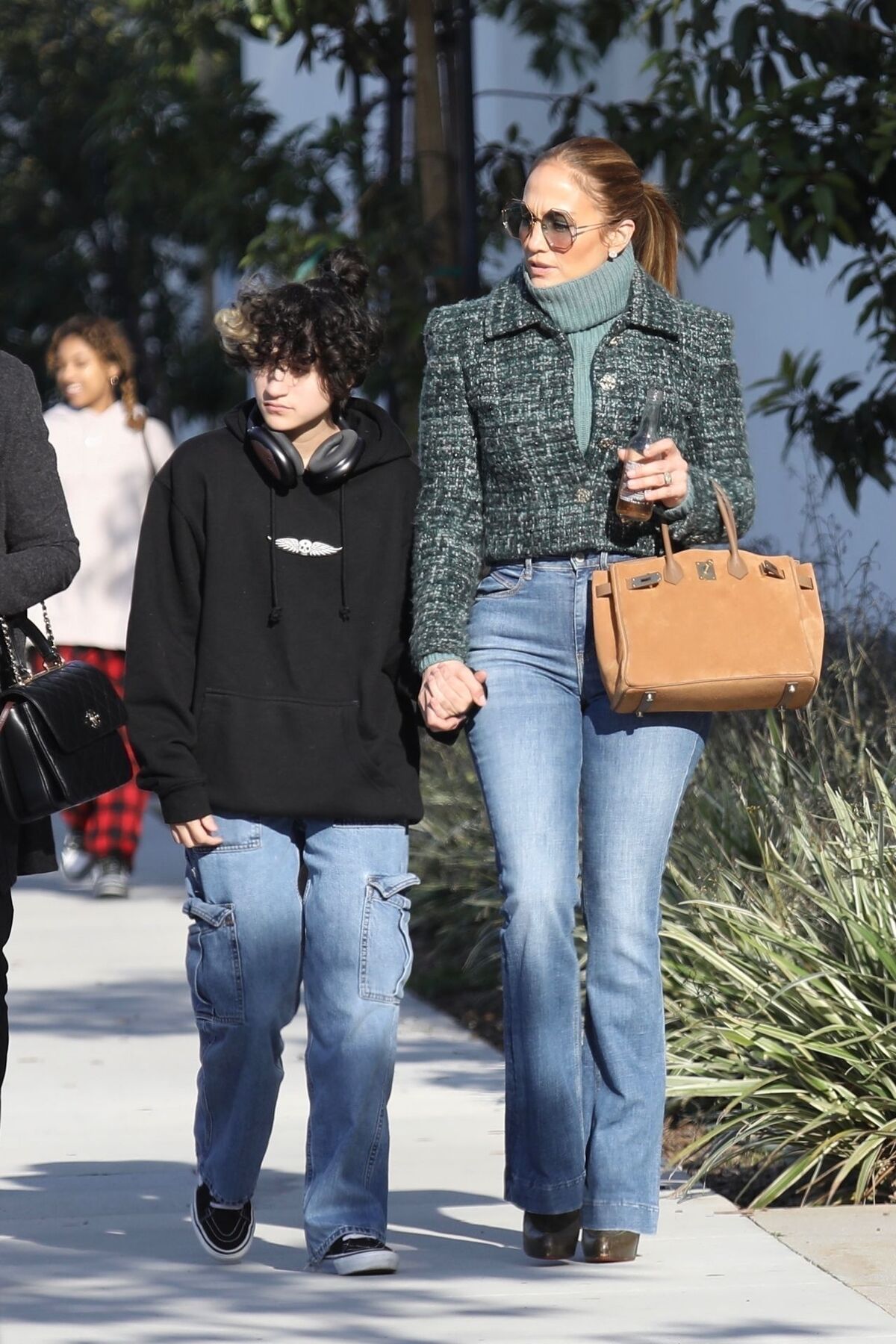 People : Timothée Chalamet, JLo, Georges Clooney, Jennifer Lawrence, Emilia Clarke, Jason Momoa