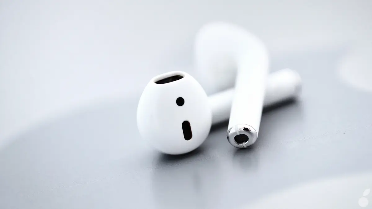 Une énorme usine de faux AirPods démantelée en Chine