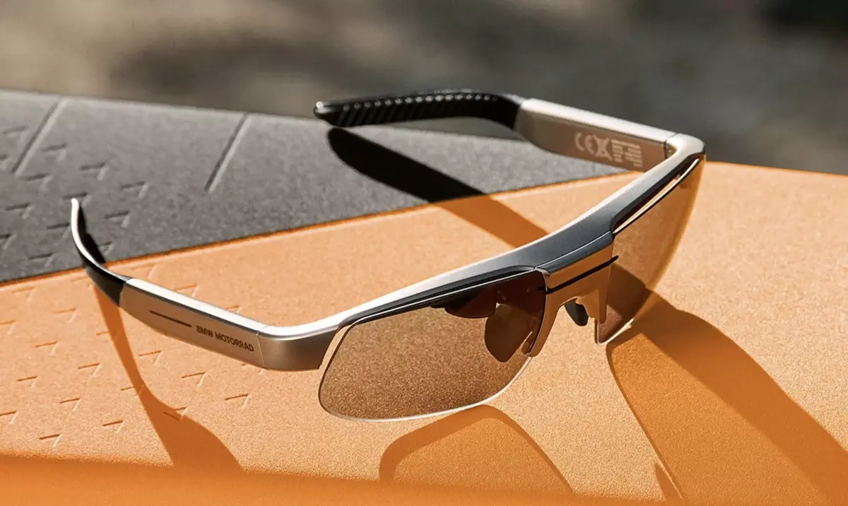 BMW ConnectedRide Smartglasses CE 02