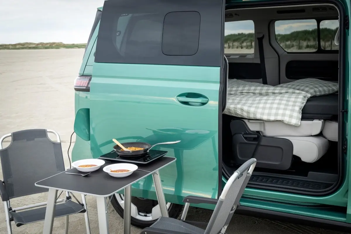L'ID. Buzz devient un van de camping avec le pack Good-Night