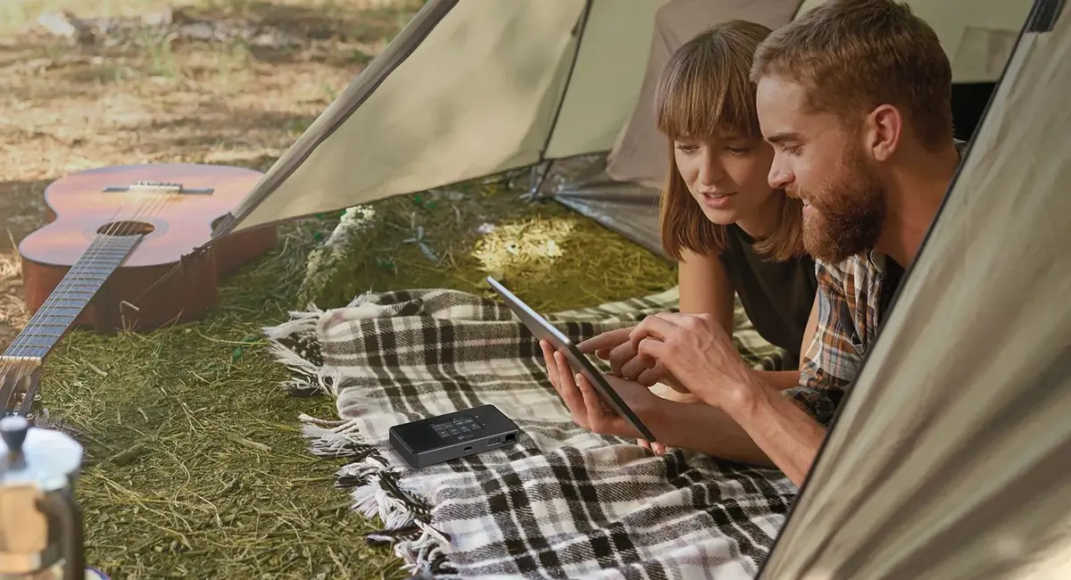 Le TP‑Link M8550, un routeur 5G Wi-Fi 6E ultra-portable, actuellement en promotion