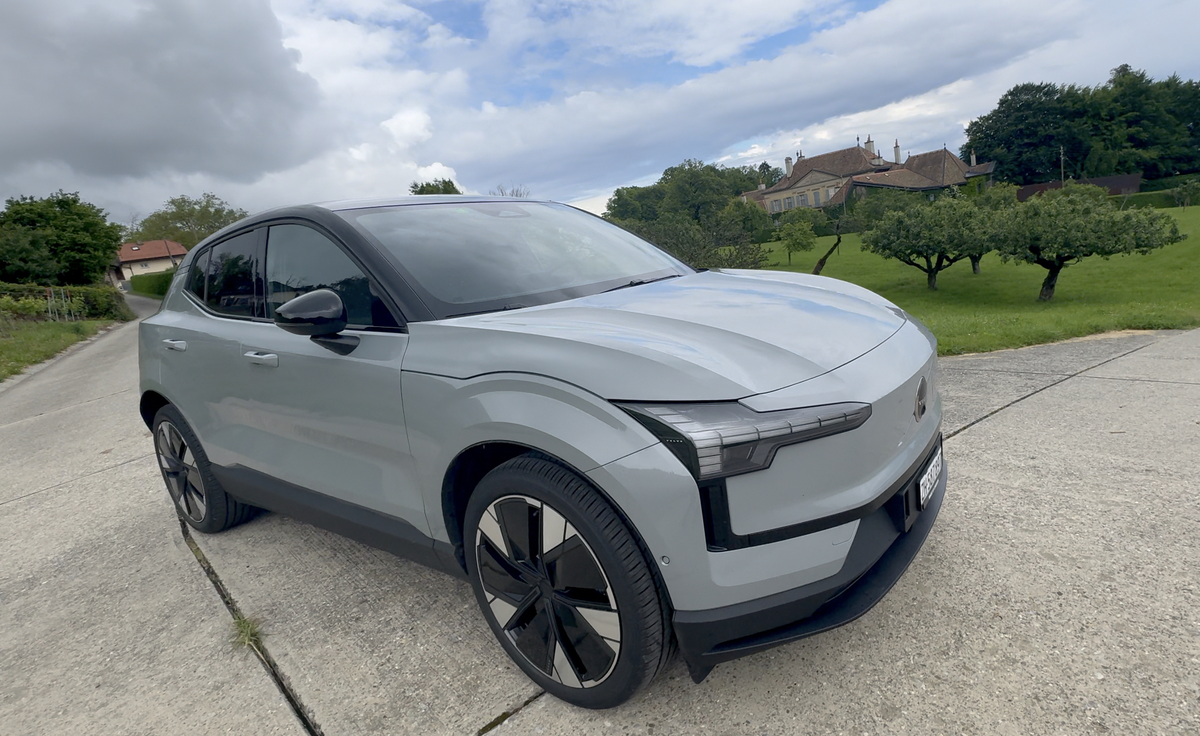 Volvo ferait mieux de corriger ses bugs plut&ocirc;t que d'encenser CarPlay&nbsp;!