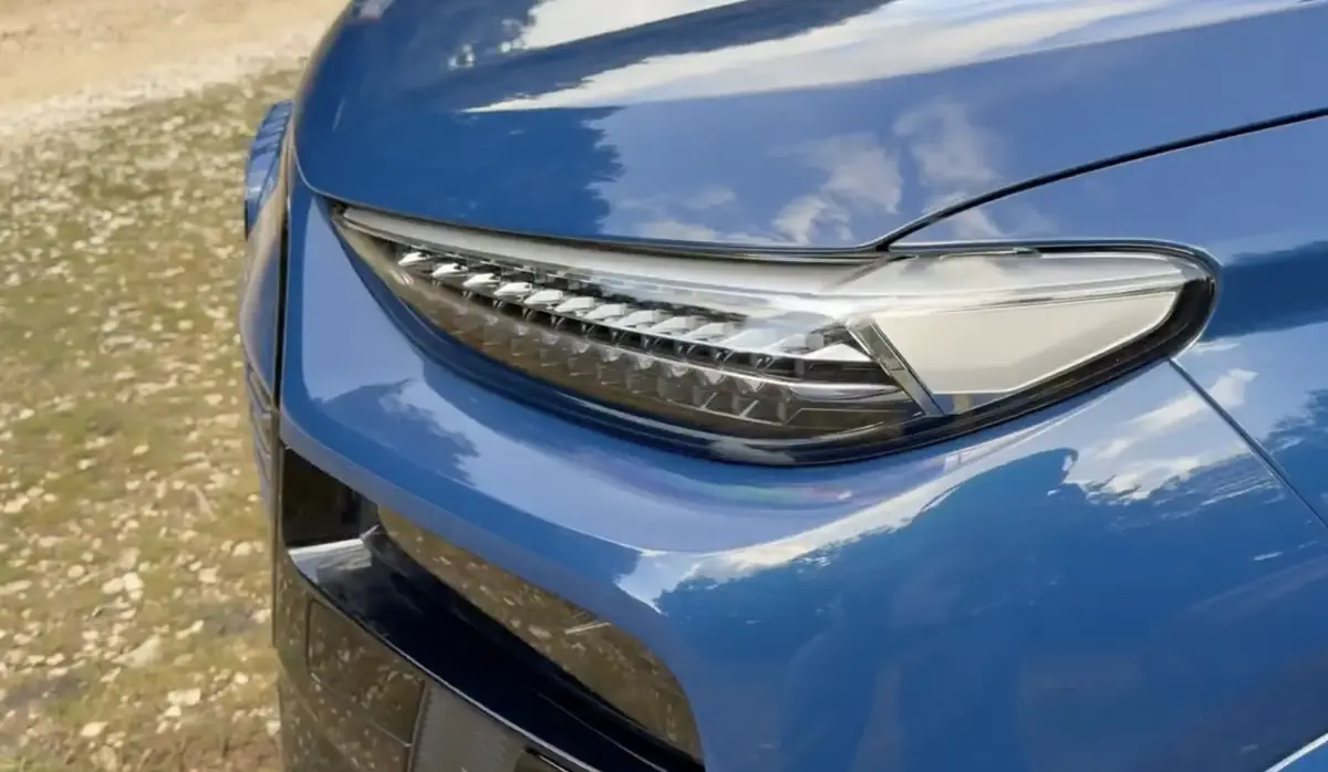 Audi SQ6 ou Model Y Performance&nbsp;? On les compare&nbsp;(en vid&eacute;o)&nbsp;!