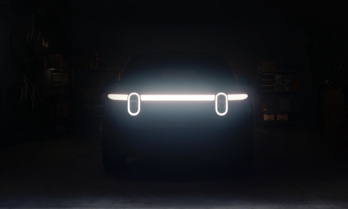 Une première image du Rivian R2, officiellement prévu pour l'Europe