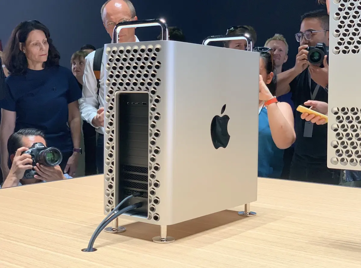 Les premières images IRL du Mac Pro 2019 et de son écran (photos)