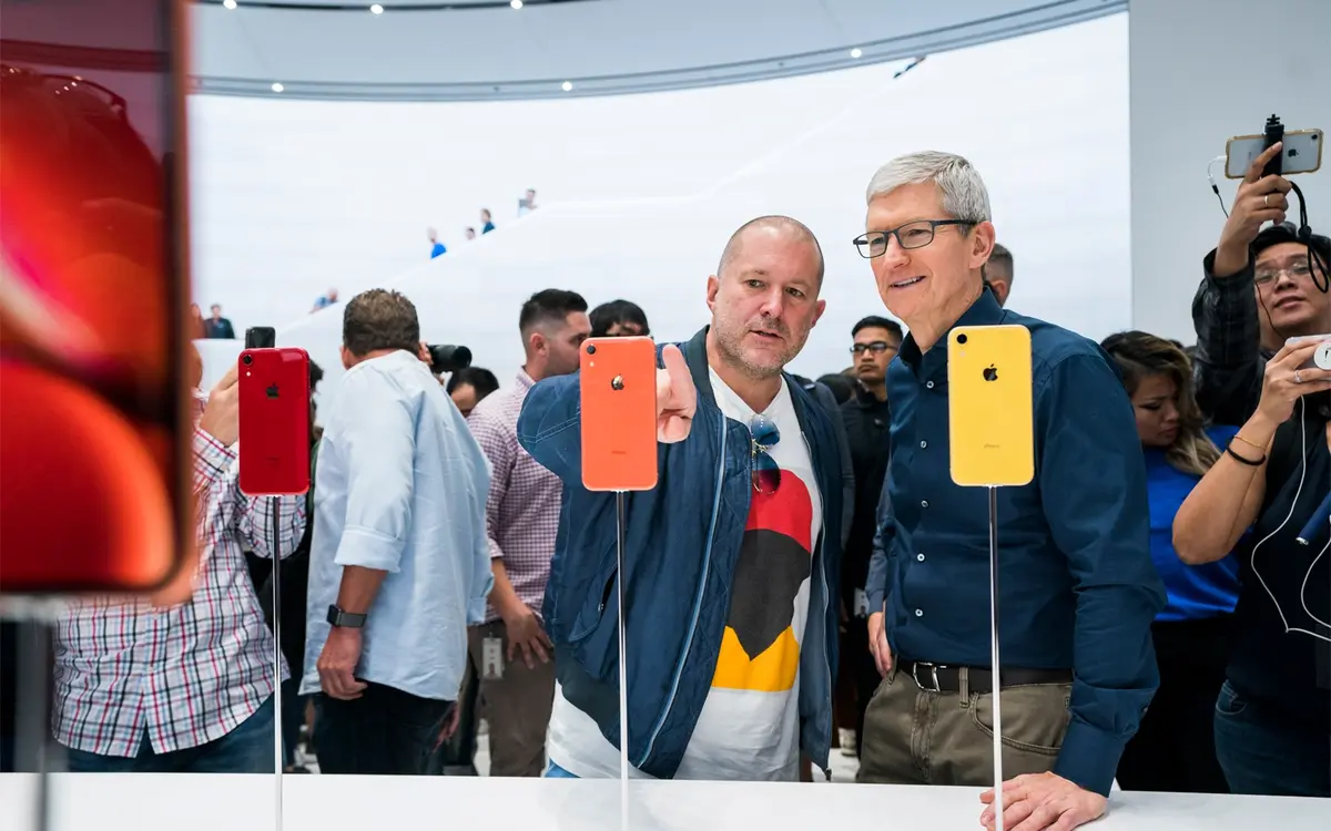 Jony Ive va quitter Apple ! (mais la gardera comme cliente)