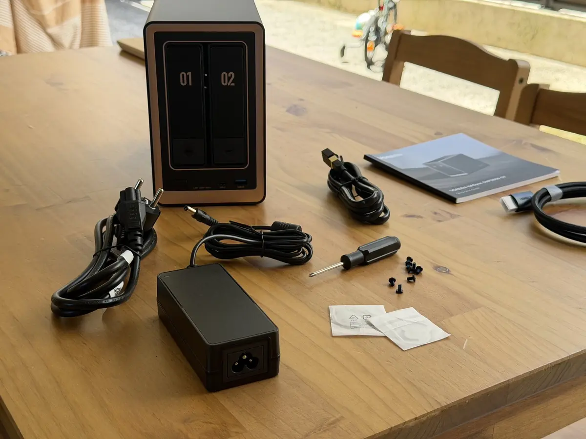 Test du UGREEN DXP2800 GT&nbsp;: le petit NAS AMD qui veille sur toute ma vie num&eacute;rique
