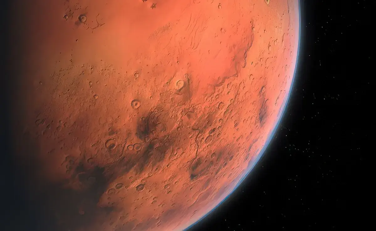 Punaise, mais c'est quoi cette tâche verte qui a été découverte sur Mars ?!