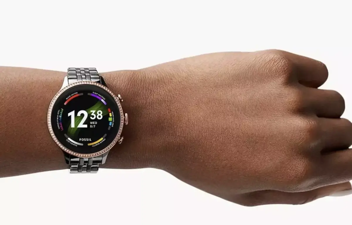 Fossil arrête les montres connectées