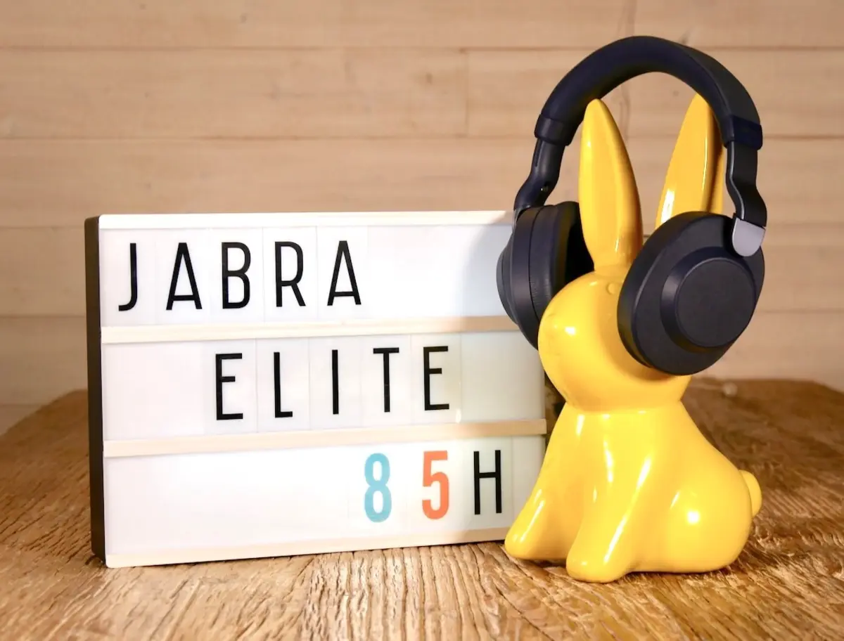 מבחן Jabra Elite 85h express: ANC יעיל וחיי סוללה ארוכים לאוזניות הדניות