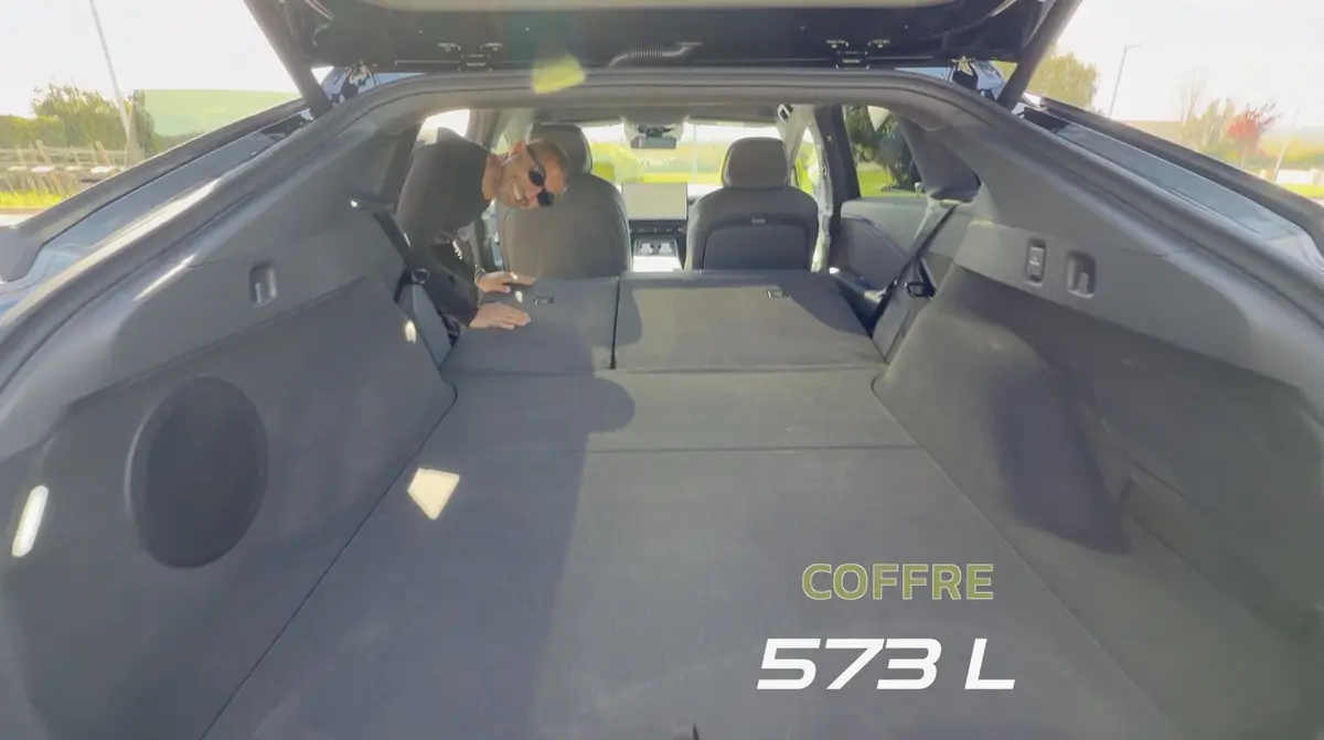 Essai XPeng P7+&nbsp;: le luxe et la charge en 12mn &agrave; partir de 45 990&euro;