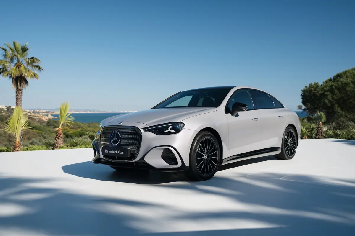 Mercedes Classe C &eacute;lectrique&nbsp;: vous prendrez bien un peu de d&eacute;mesure&nbsp;?