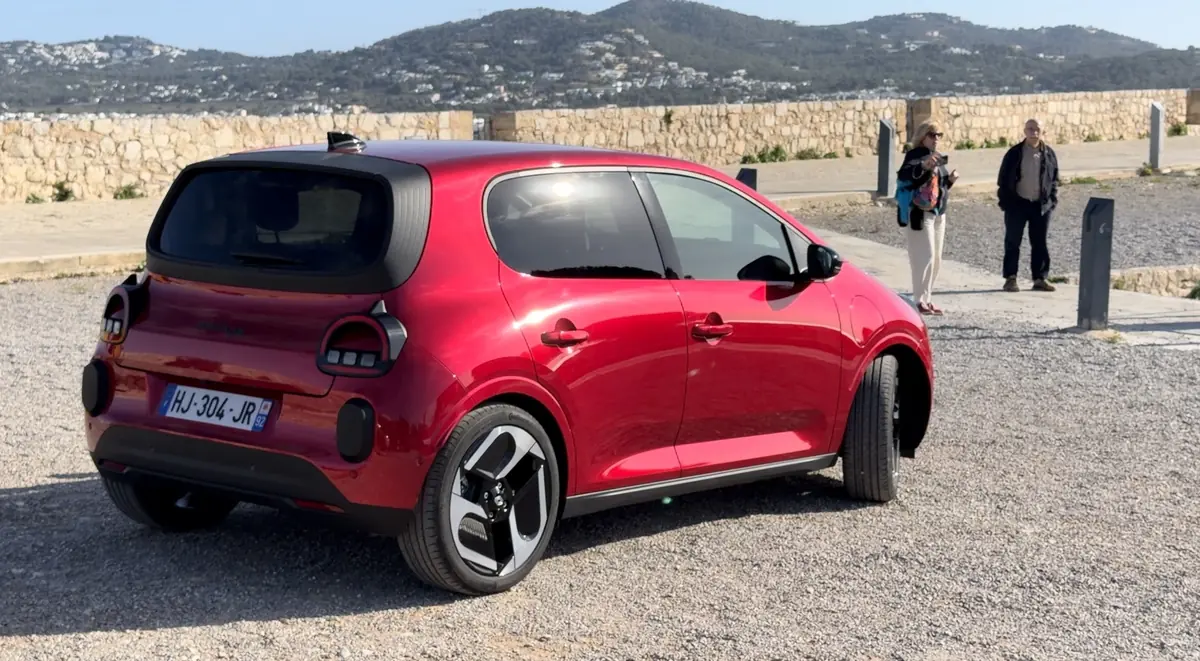 Essai Twingo &eacute;lectrique&nbsp;: 15 000&euro; pour un &laquo;&nbsp;vrai kif&nbsp;&raquo;&nbsp;?