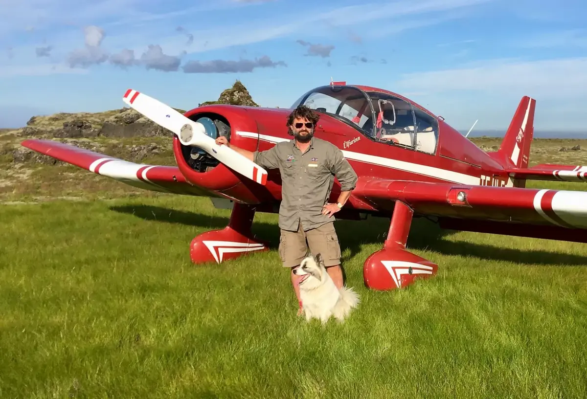 Un iPhone 6s Plus survit à une chute d'avion, un plongeon et un an seul en Islande