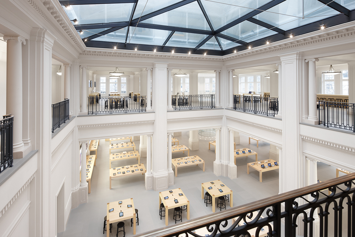 Apple fête le cinéma à Amsterdam (avec un magasin rénové)