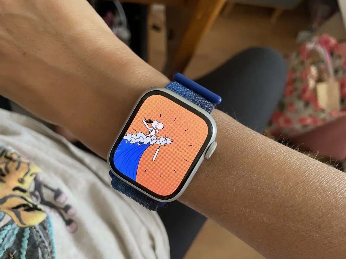 Apple Watch watchOS 10 Snoopy