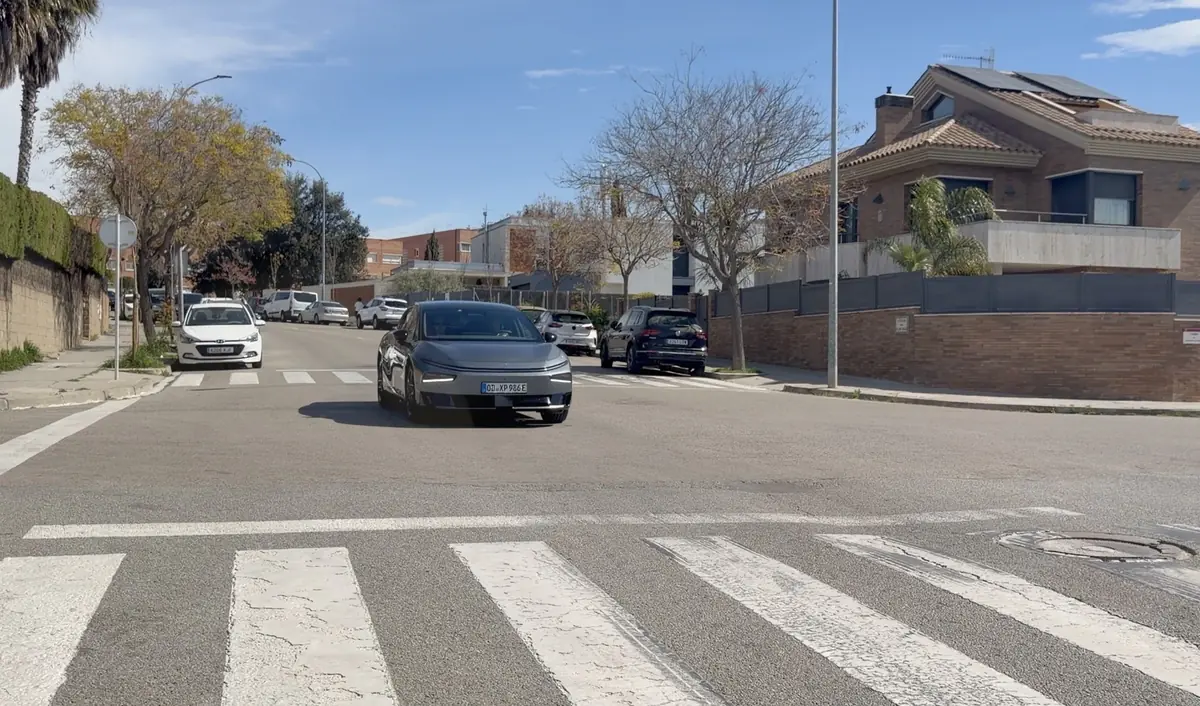 Essai XPeng P7+&nbsp;: le luxe et la charge en 12mn &agrave; partir de 45 990&euro;