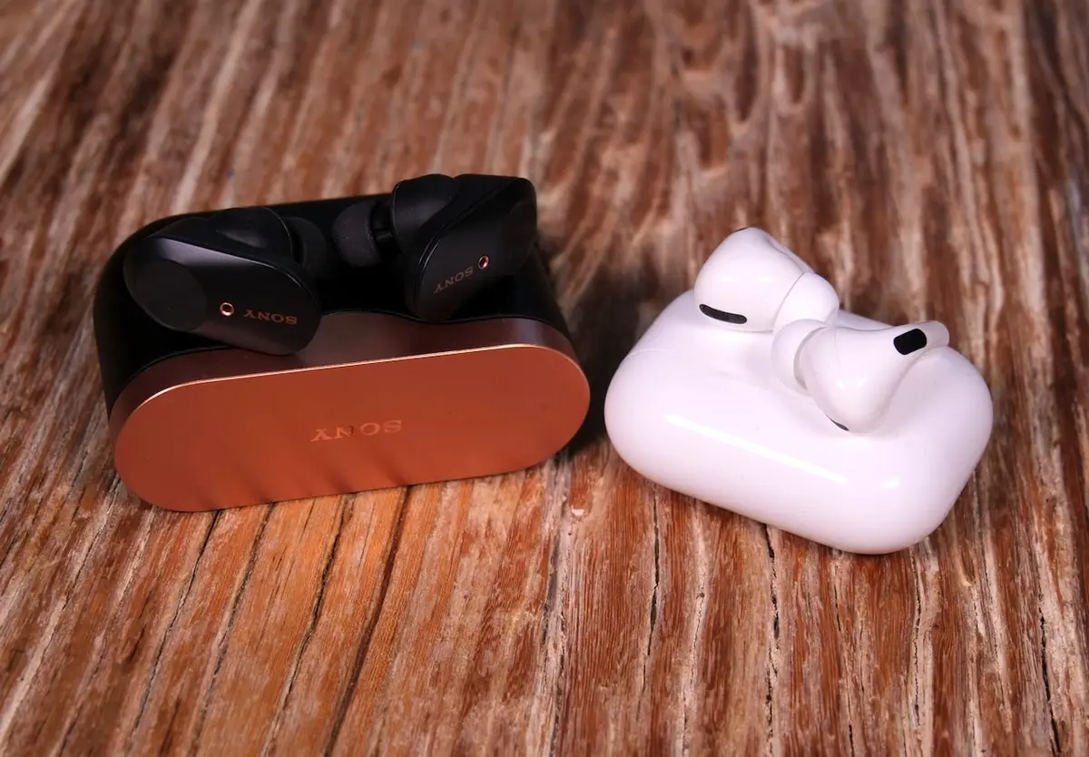 Test des AirPods Pro d'Apple face aux WF-1000XM3 de Sony ?