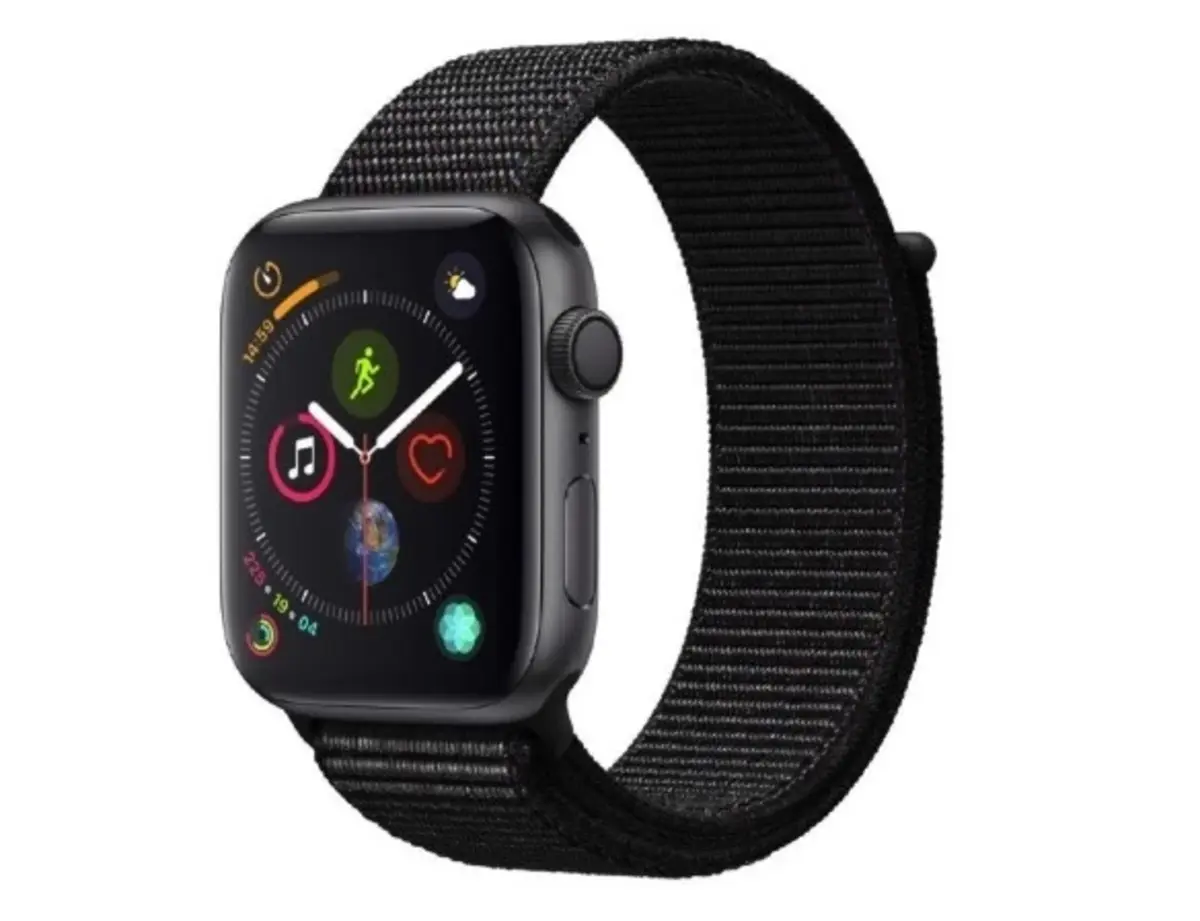 #BlackFriday: Apple Watch Series 4 40 מ"מ החל מ