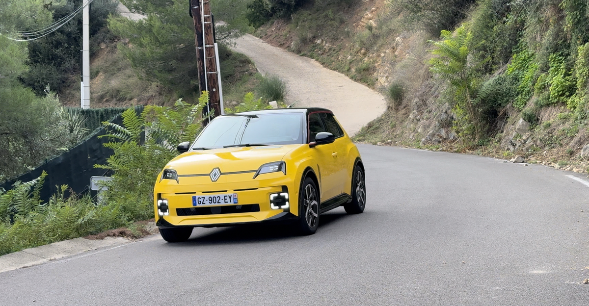 Essai Renault R5 électrique : intérieur, conduite, autonomie, conso, recharge... on vous dit tout !