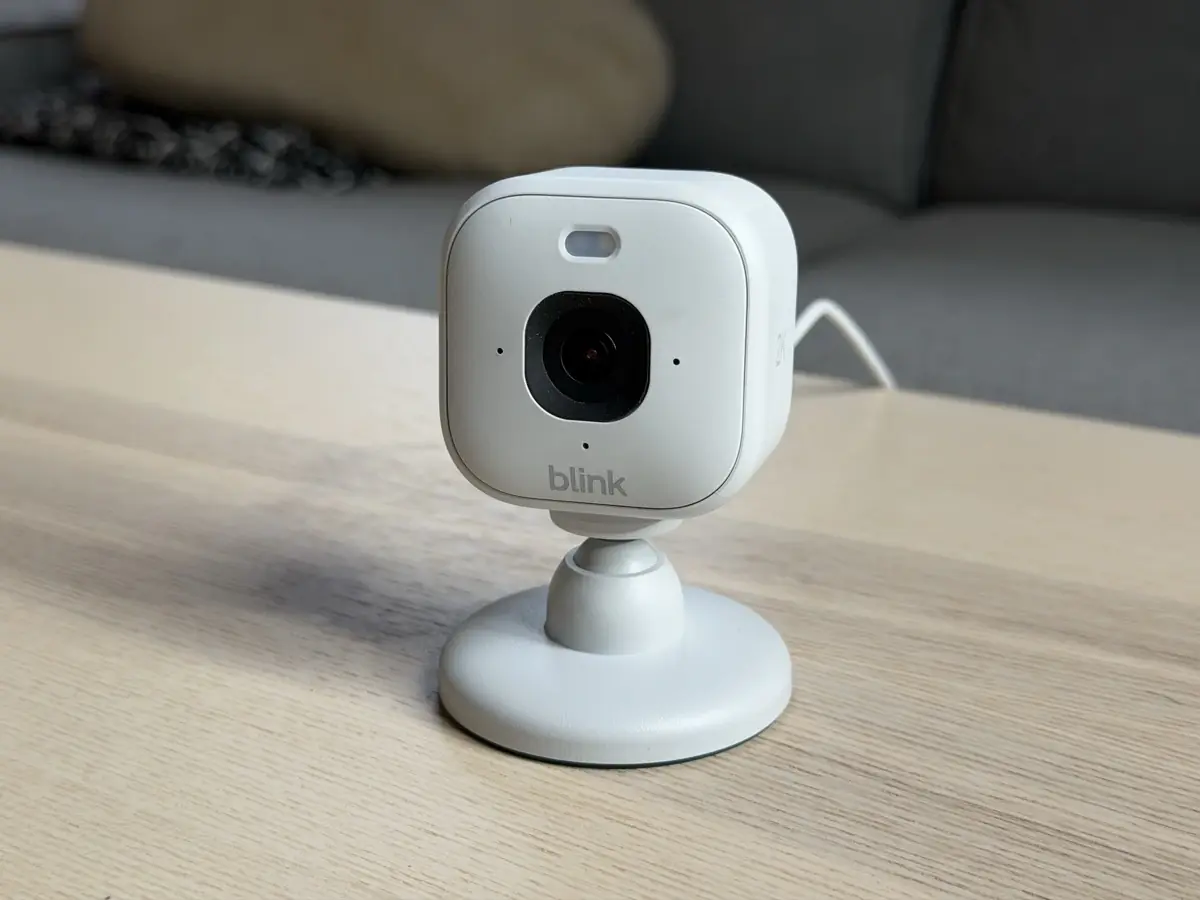 Prise en main de la caméra de sécurité d’Amazon, la Blink Mini 2K+