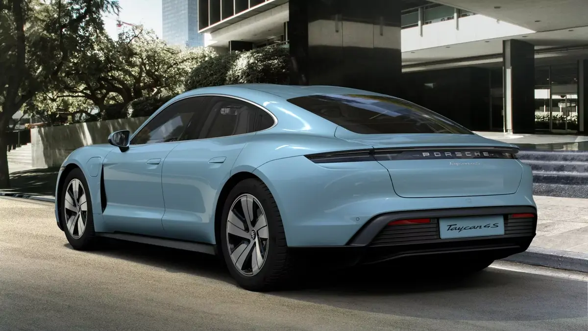 VE : l'autonomie de la Porsche Taycan finalement loin derrière celle de la Tesla Model S