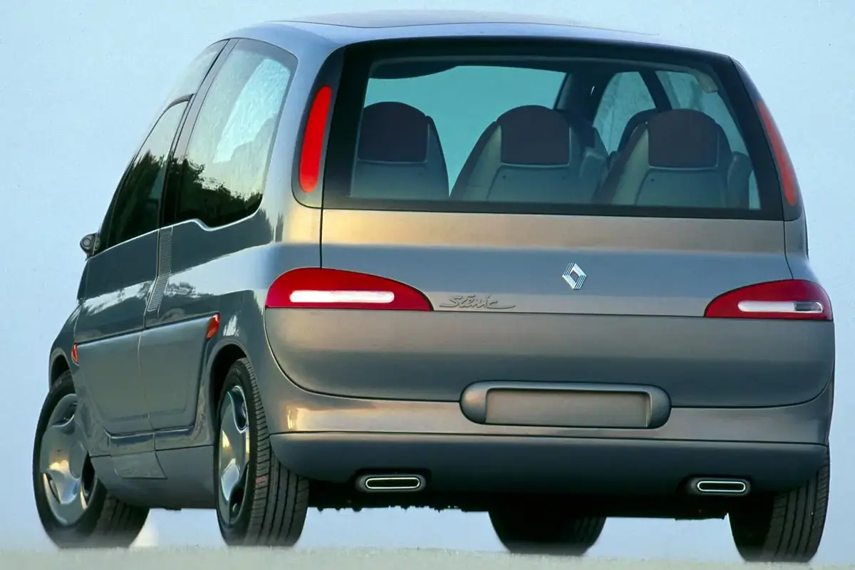 Le style doit vous rappeler la Twingo.