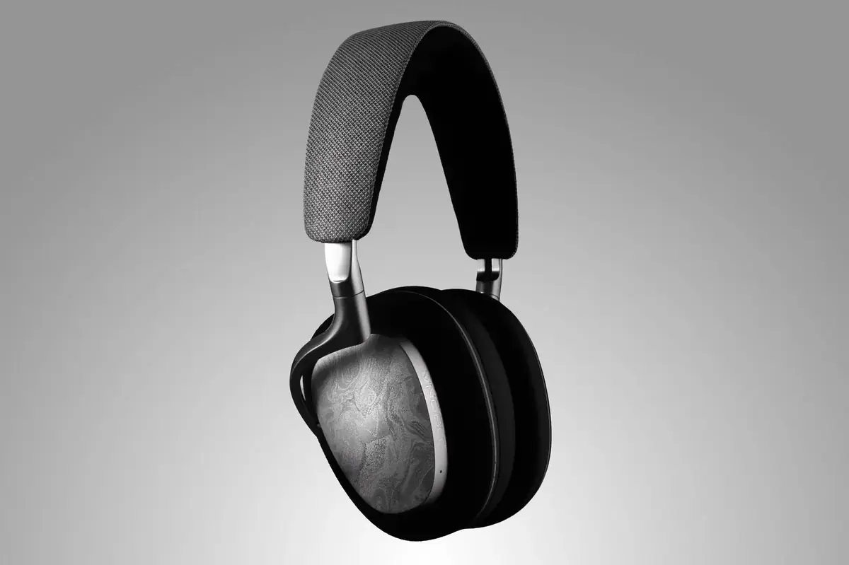 Noble Audio empile trois transducteurs dans son casque sans fil FoKus Artemis